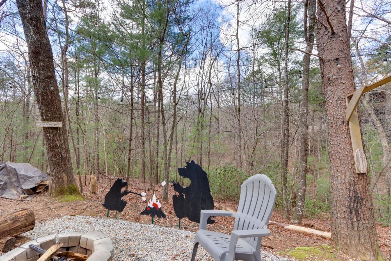 Blue Ridge Cozy Cabin In The Woods With Hot Tub! Екстер'єр фото